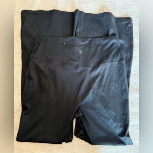 Gilly Hicks Recharge Flair Leggings XL Short 💕
